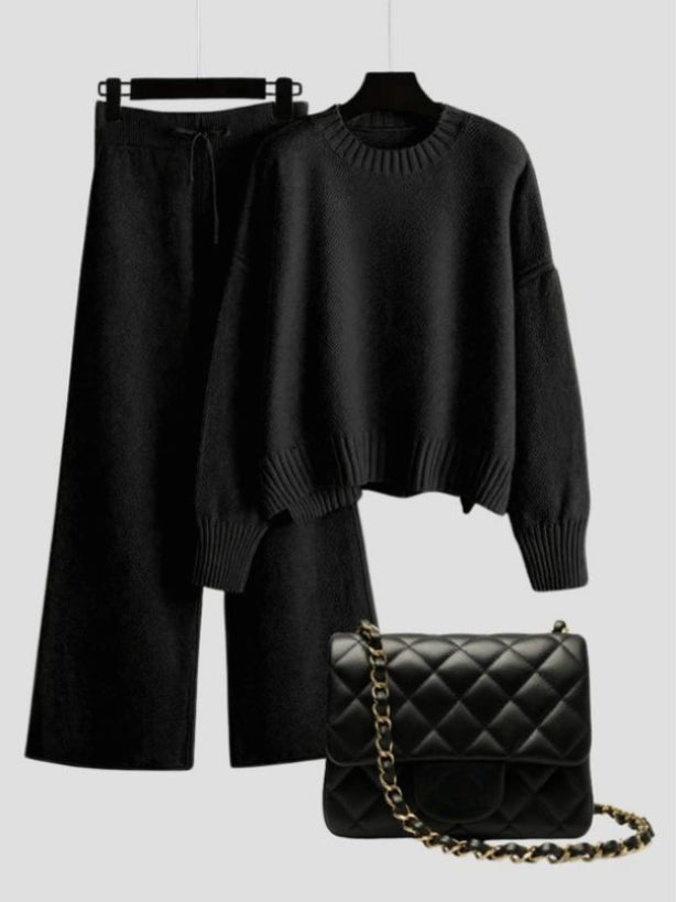 Luxe Knit Set with Strap Chain Bag