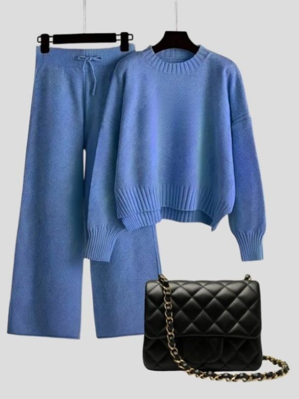 Luxe Knit Set with Strap Chain Bag